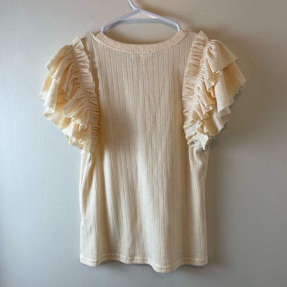 Blu Pepper Flutter Sleeve Top, Cream, XL, NWOT - Picture 4 of 4